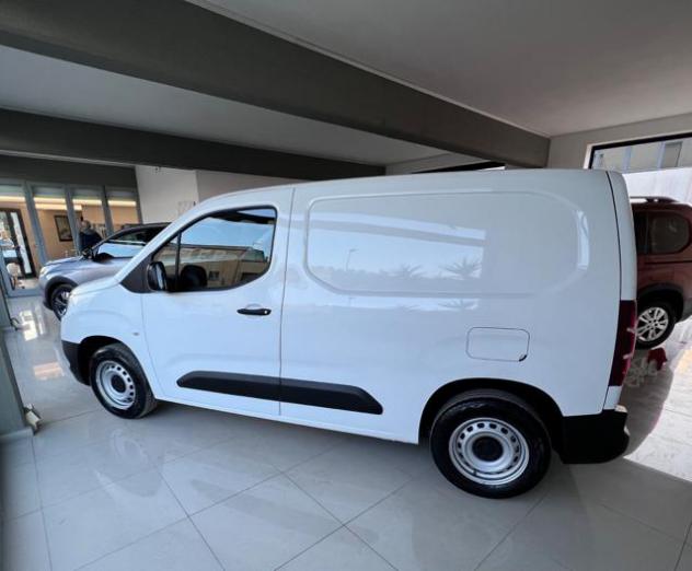 TOYOTA Proace City 1.2 110 CV S&S PC 4p. Active rif. 16773056 - Foto 3
