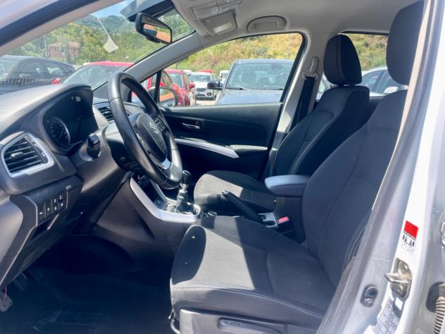 Suzuki S-Cross 1.6 DDiS 4WD All Grip Top - Foto 7
