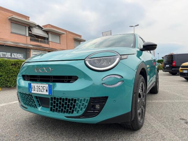 FIAT 600 (2023--) 600 Hybrid 145 CV DCT MHEV La Prima II - Foto 2