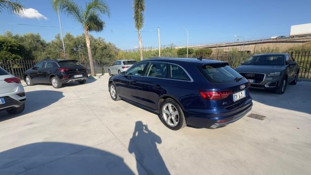 Audi A4 Avant 35 TDI 163 CV S tronic Business Advanced TUA DA 341 CON ANTICIPO 0 - Foto 5