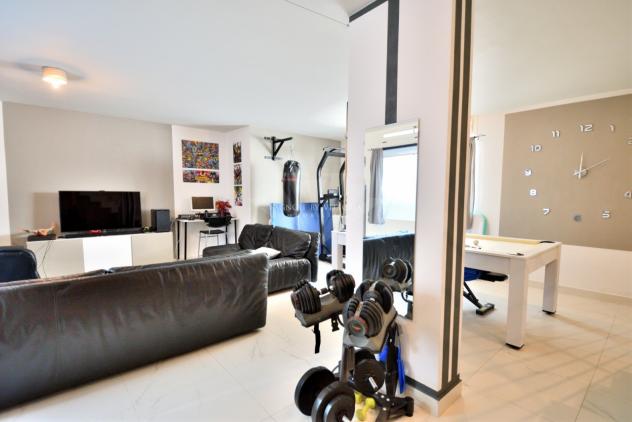 VILLA di 11 vani e di 160 mq (PIETRASANTA) rif. 111 - Foto 8