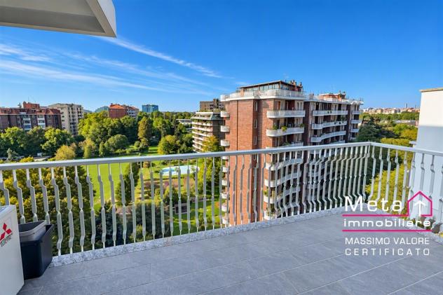 Trilocale arredato con box incluso - vista spettacolare