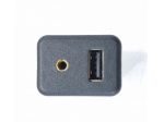 PRESA AUX/USB OPEL Corsa E 3° Serie 95224941 (15)
