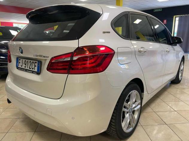 BMW 225 xe Active Tourer iPerformance aut.*LED/NAVI/PDC rif. 23811880 - Foto 6