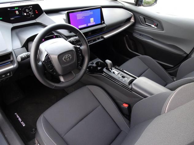 Toyota Prius 5ª serie 2.0 Plug-in Hybrid Lounge - Foto 6