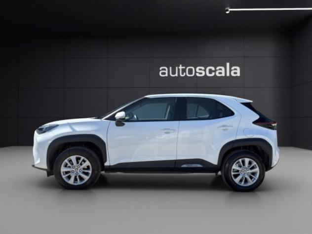 TOYOTA Yaris Cross 1.5 Hybrid 5p. E-CVT Active rif. 23549133 - Foto 2