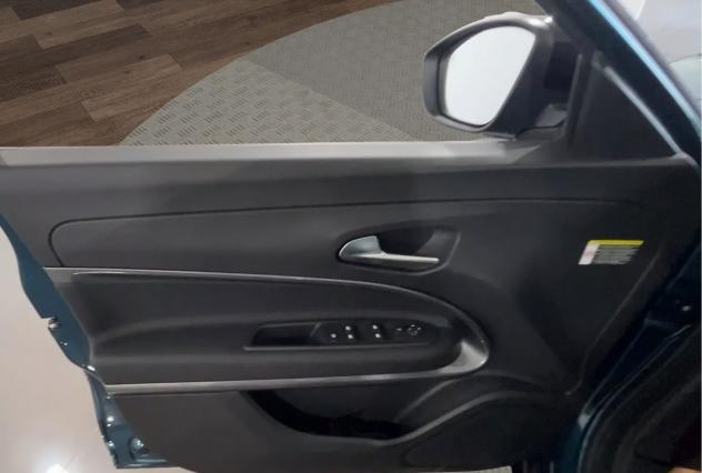 FIAT 600 1.2 Hybrid 145cv Sport - Foto 7