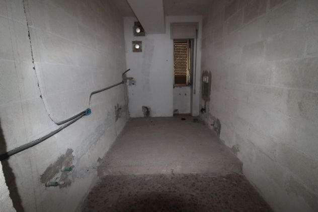 STABILE INDIPENDENTE VIA PROVINCIALE PER FRANCAVILLA FONTANA VILLA CASTELLI - Foto 9