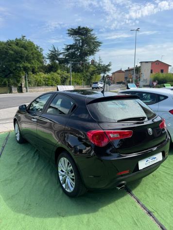 Alfa Romeo Giulietta 1.6 JTDm TCT 120 CV Super - Foto 3