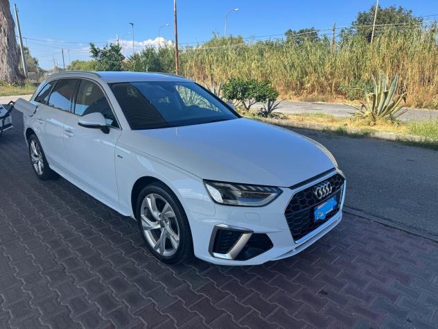 Audi A4 RS 4 Avant - Foto 2