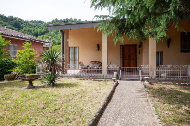Villa di 400 m² con più di 5 locali e box auto doppio in vendita a Castiglione Torinese - Foto 2