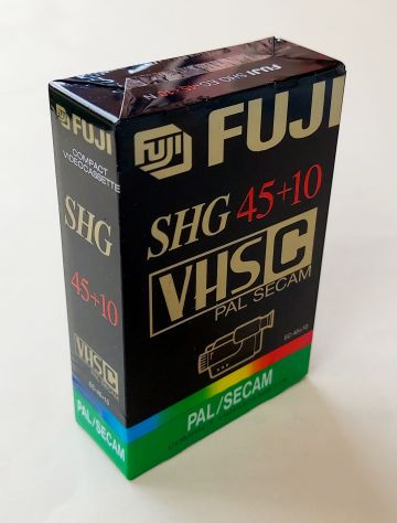 FUJI SHG45+10 VIDEOCASSETTA VHS-C 55 MINUTI PAL SECAM videocamera VHSC nuovo
