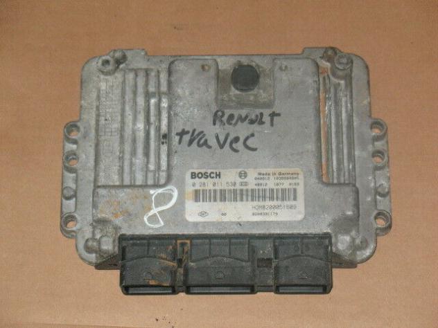 0281011530 ECU Renault trafic II 1.9dci opel VIVARO 0281011530 HOM8200051609