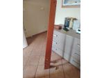 Porta CD in legno  ne  può contenere  80