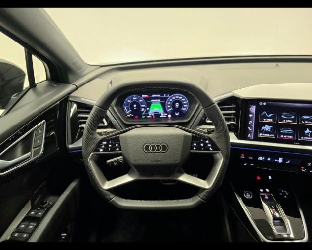 AUDI QUATTRO Q4 45 E-TRON S-LINE rif. 24087257 - Foto 5
