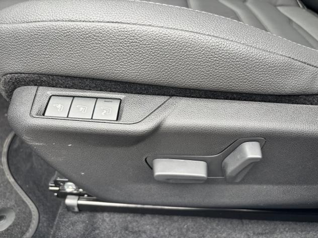 Jeep Avenger Avenger 1.2 Turbo 110 CV MHEV Summit #Leather.&.Winter.Pack - Foto 10