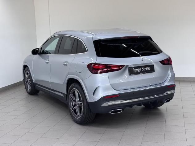 Mercedes-Benz GLA GLA 180 AMG Line LED CAMERA 360 KEYLESS - Foto 4