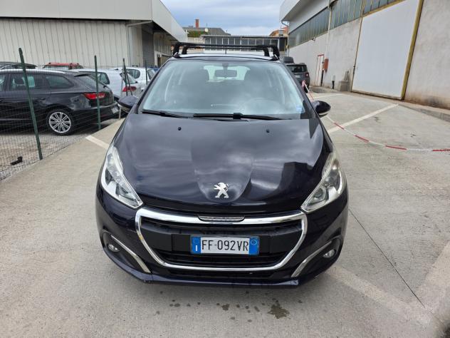 Peugeot 208 PureTech 82 3p. GPL Allure