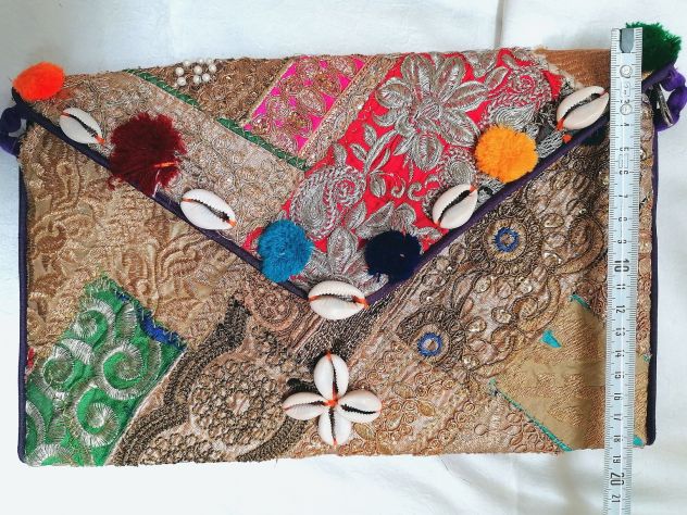 BORSA ETNICA / POCHETTE DA SERA PATCHWORK DORATA CON CONCHIGLIE. - Foto 10