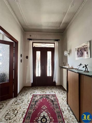 V005397 - CUSTOZA - VILLA SINGOLA CON AMPIO VERDE PRIVATO. - Foto 12