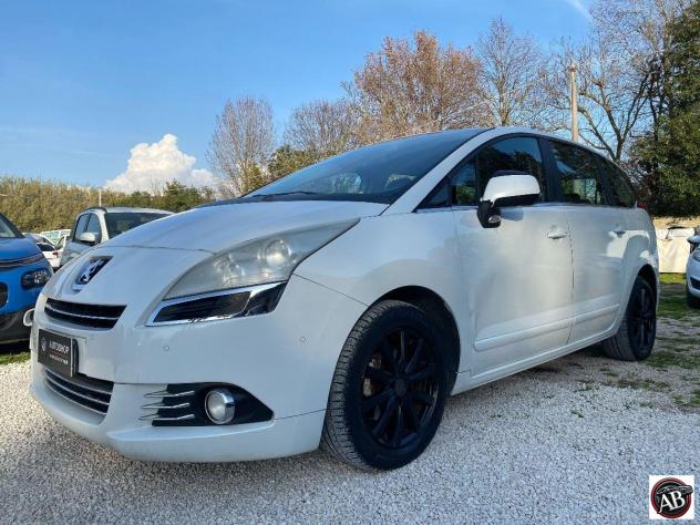 PEUGEOT - 5008 - 1.6 8V e-HDi 112CV S.&S. c.r. Fel. - FINANZIABILE - Foto 3