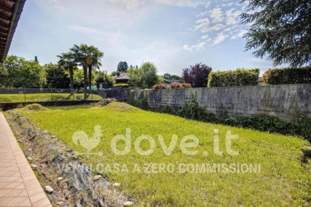 Villa di 250 m² con più di 5 locali e box auto doppio in vendita a Brebbia - Foto 6