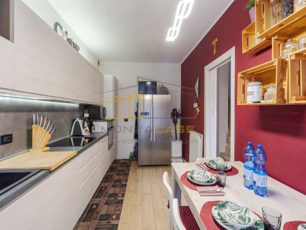 Carnate – Quartiere Passirano | Elegante villa di testa con giardino privato di 300 mq - Foto 15
