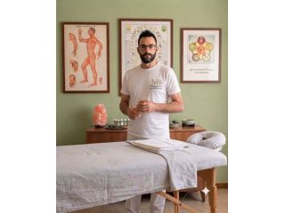 Massaggi - benessere Modena - Massaggiatore qualificato Modena Tel:3401514676