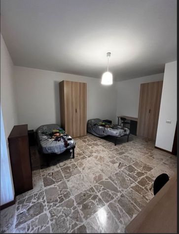 Posto letto in stanza doppia - Foto 4