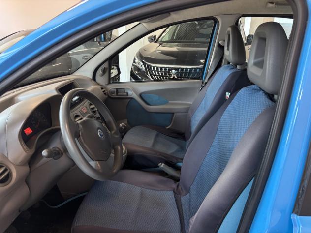 Fiat Panda 1.2 Emotion - Foto 8