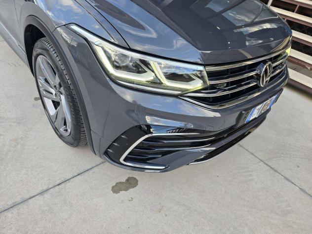 Volkswagen Tiguan 2.0 tdi R-Line 150cv dsg - Foto 4