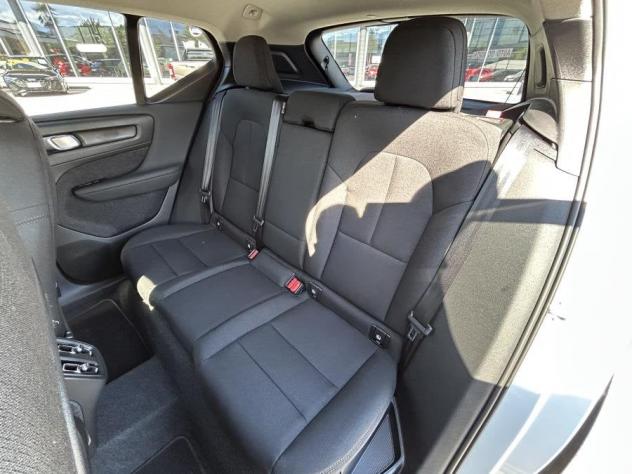 Volvo XC40 B3 automatico Essential 12.485 KM!! PARI NUOVO - Foto 8