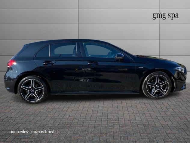 Mercedes-Benz Classe A A 180 d Premium Night edition Plus auto - Foto 5