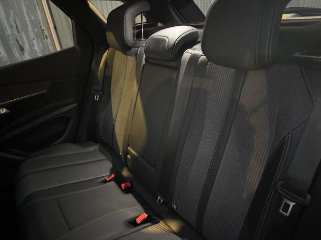 Peugeot 3008 Hybrid 225 e-EAT8 Active Pack LED - Foto 10