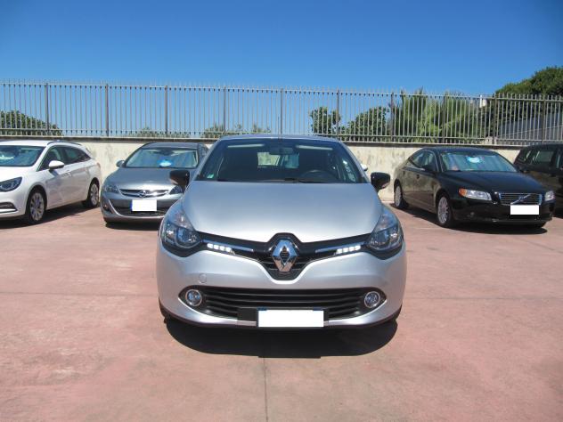 Renault Clio 1.2 75CV 5 porte Live - benzgpl - Foto 3