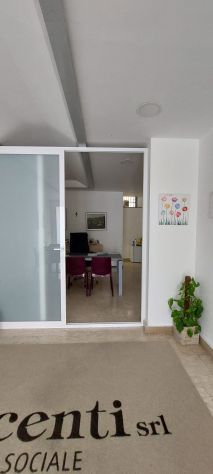locale uso studio o ufficio - Foto 10