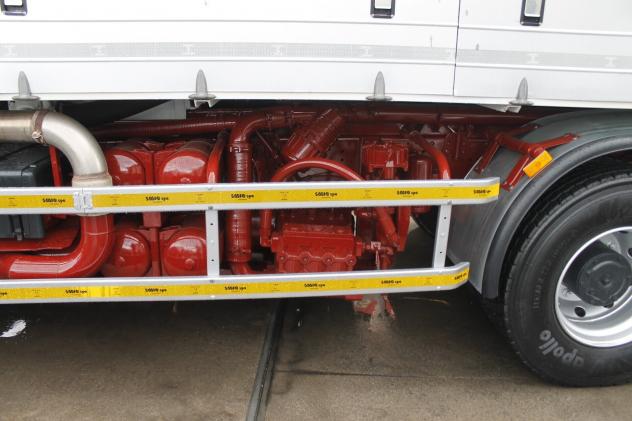 Iveco EUROTRAKKER 3 ASSI 380E34 SPURGO MORO - Foto 3