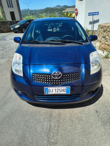 Toyota Yaris 1.3 PASSAGGIO OMAGGIO - Foto 2