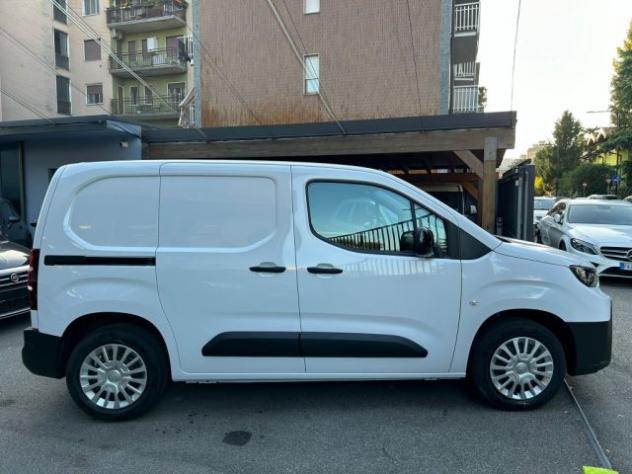 TOYOTA Proace City 1.5D 100 CV S&S PC 4p. Comfort + IVA rif. 24051764 - Foto 4