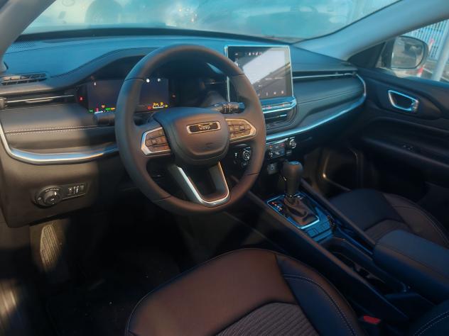 Jeep Compass 1.5 Turbo T4 130CV MHEV 2WD Altitude - Foto 6