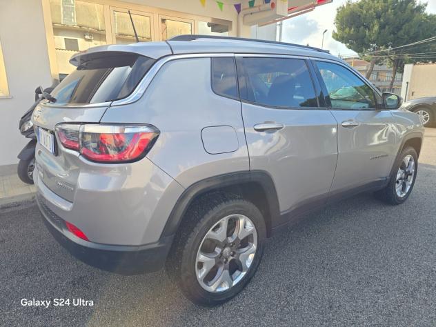 Jeep Compass 2.0 Multijet II aut. 4WD Limited - Foto 4