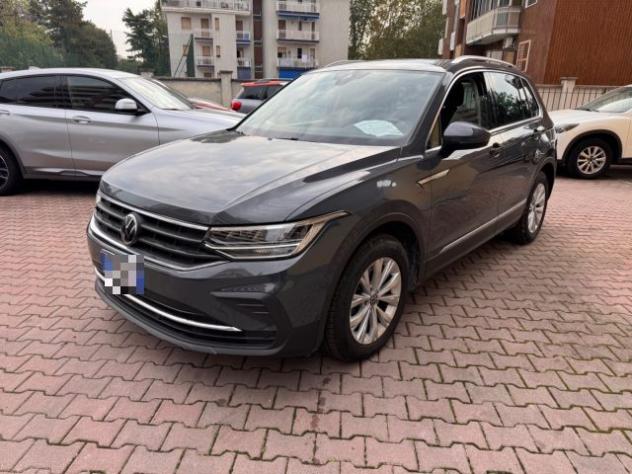 VOLKSWAGEN Tiguan 2.0 TDI 150 CV SCR DSG Life rif. 24162604