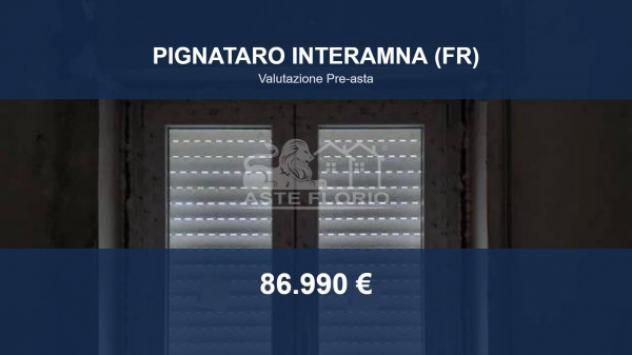Immobile in asta di 494 m² con più di 5 locali in vendita a Pignataro Interamna