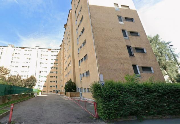appartamento in affitto a Milano in zona Gallaratese