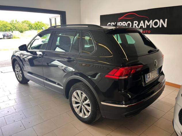 Volkswagen Tiguan 2.0 TDI 150 CV SCR DSG Elegance - Foto 5