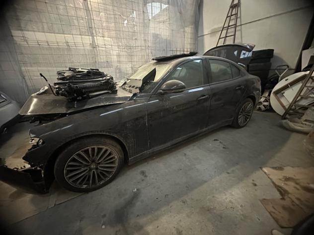 Alfa Romeo Giulia 2.0 Turbo 200 CV AT8 - Foto 9