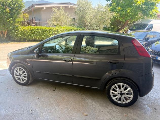 Fiat Grande Punto 1.3 MJT 90 CV 5 porte Dynamic - Foto 10