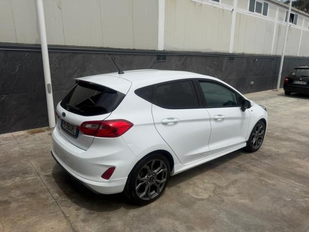 Ford Fiesta 1.5 TDCi 5 porte Vignale 86 cv ST LINE - Foto 5