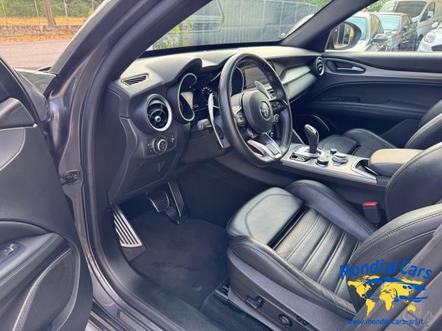 Alfa Romeo Stelvio 2.2 Turbodiesel 210 CV AT8 Q4 Veloce - Foto 9