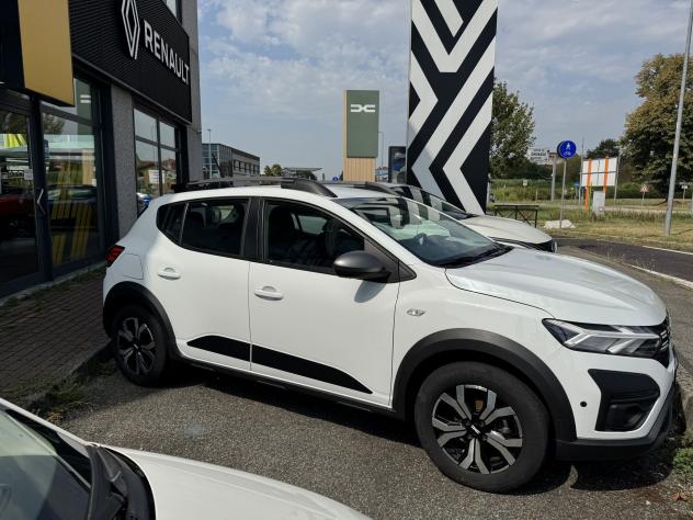 Dacia Sandero Stepway III 2021 Stepway 1.0 tce Comfort Eco-g 100cv - Foto 5